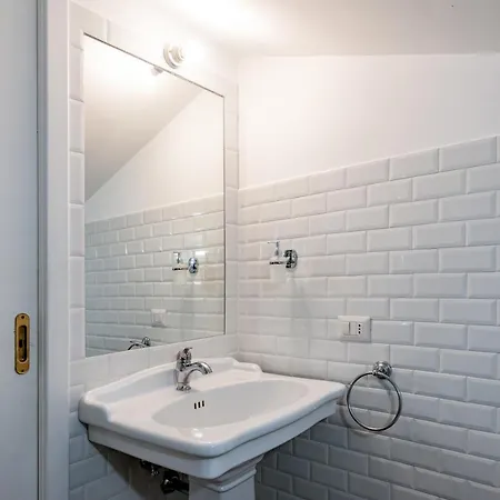 Irex Trevi Fountain Private Penthouse شقة روما